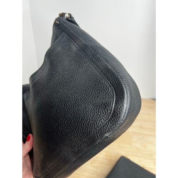 Kate Spade New York Roulette Medium Black Pebbled Messenger Bag and Wallet Set - Picture 7 of 11